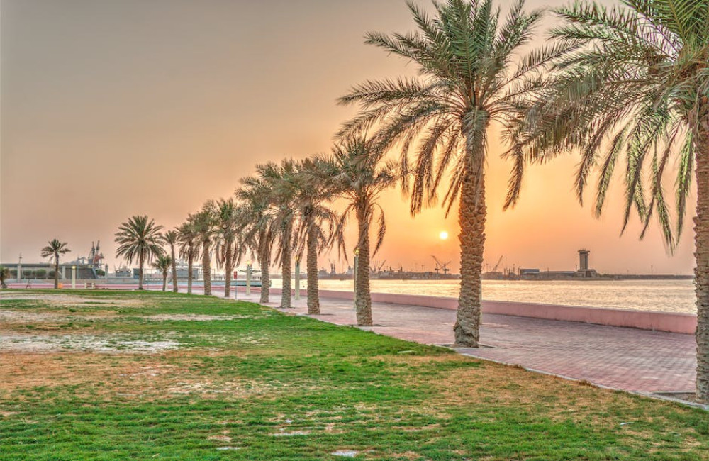 Wat draag op de boulevard op Mallorca?