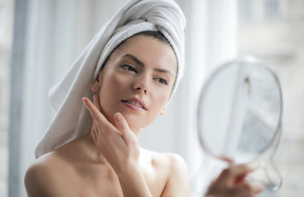 Wat is het verschil tussen een serum en een gezichtsolie?