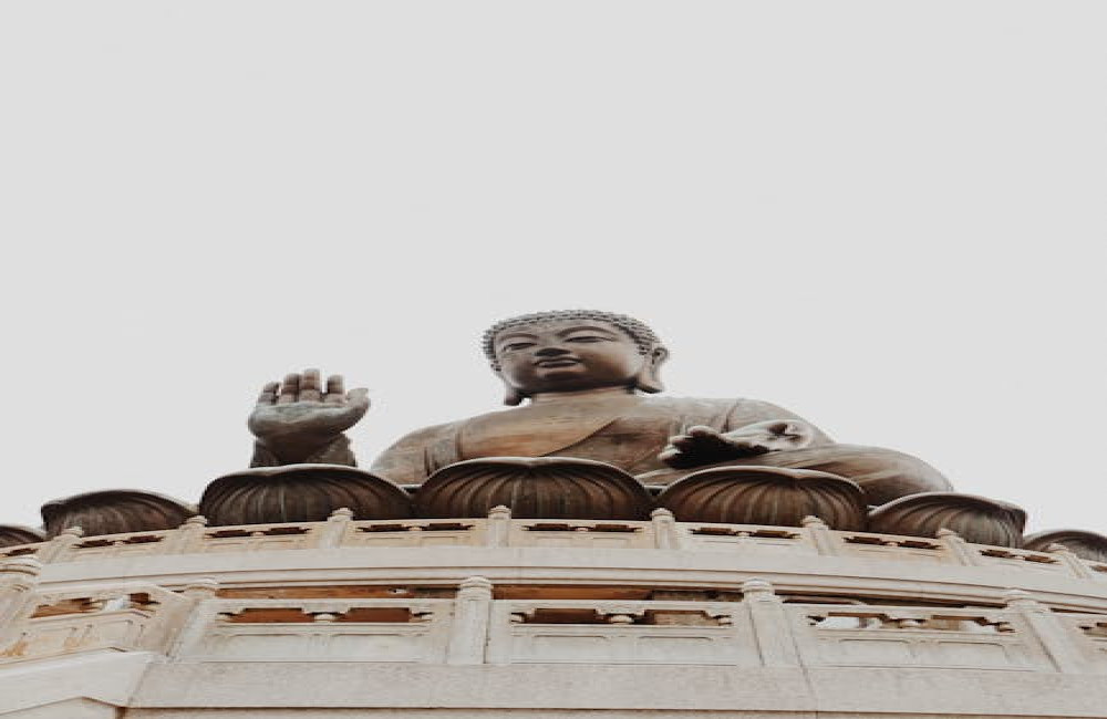 Hoe breng je zelfbruiner aan zonder vlekken of strepen