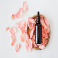 Wat is een goede skincare routine voor een vette huid?